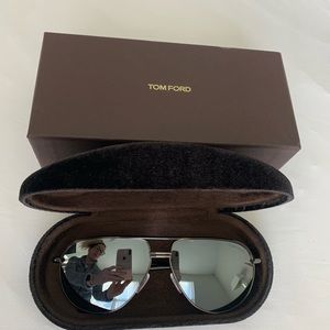 Tom Ford Unisex Metal Aviators